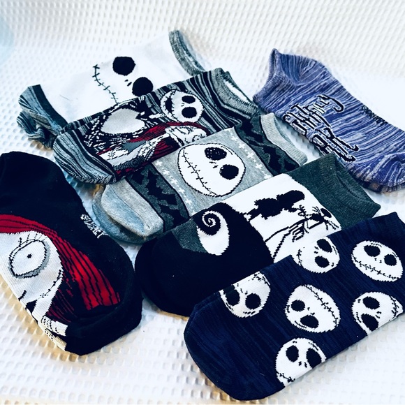 Disney's Nightmare Before Christmas Socks Bundle 12 - Picture 2 of 7